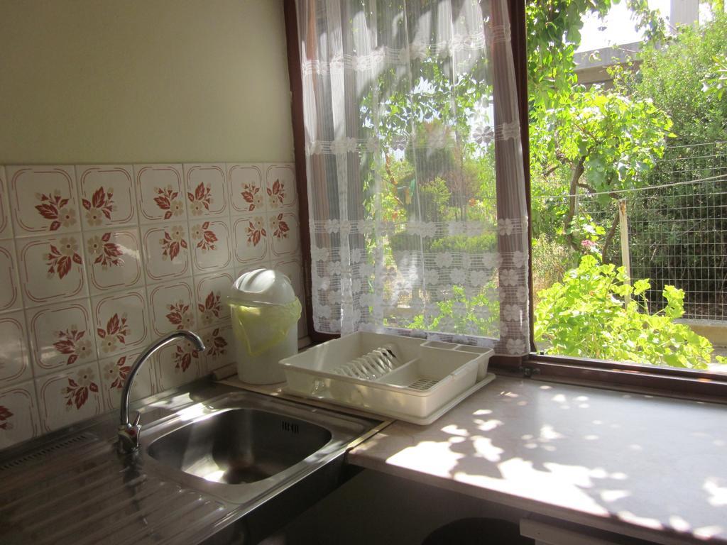 Tina Rooms Gialtra Esterno foto