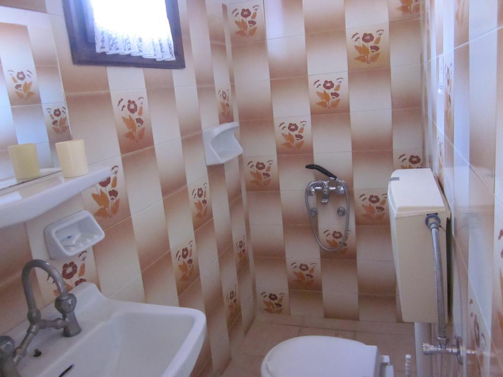 Tina Rooms Gialtra Esterno foto